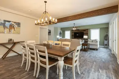 Image de Brooklyn Meadows - The Manor