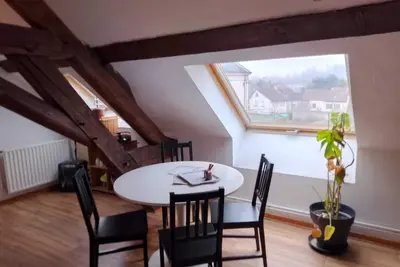 Image de Situe En Bord De Saone Cet Appartement Est Ideal Pour Decouvrir La Region.