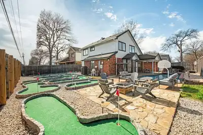 Image de Spacious 4br/3ba | Modern Comforts Nr Dfw Airport
