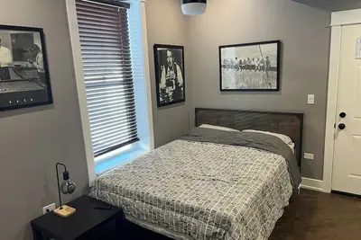 Image de Chic 3-bedroom apartment with WiFi and Ac in delightful Chicago