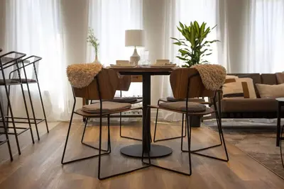 Image de Modern 3-Bdr Apartment in Toronto (Unit #4)