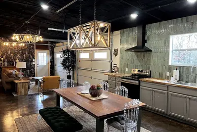 Image de Farmhouse Retreat 2 bed 1 1/2 bath Arcadia