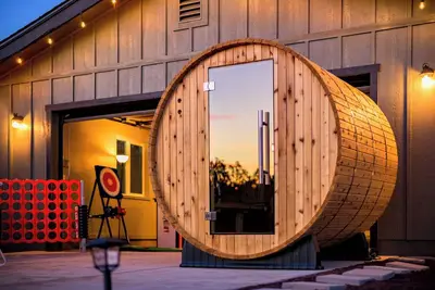 Image de Gateway Getaway in wonderful Williams with fire pit, sauna, game room and views!