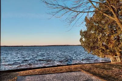 Image de Charming 2-bedroom house in Shawano with Ac, WiFi