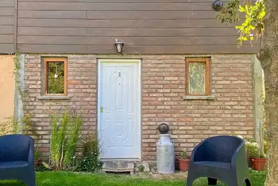 Image de Good omens - a few meters from the Lake