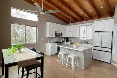 Image de The North Peak Retreat - Mountain Modern! Views, Gym, Pet Friendly