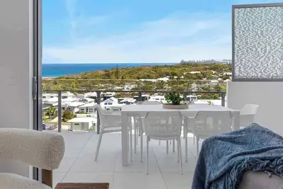 Image de Relax in Resort-style Serenity with Stunning Views