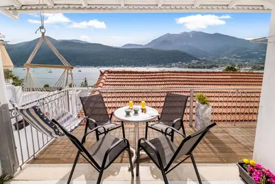 Image de Studio 'King with Sofa Bed 2' avec vue sur mer, Wi-Fi et climatisation