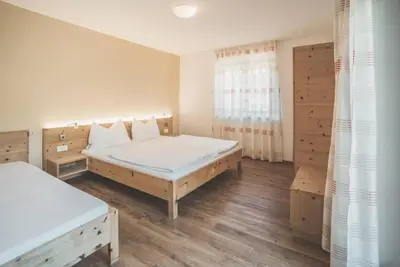 Image de Appartement 'Schnatzhof Typ C1' avec vue sur les montagnes, piscine partagée et Wi-Fi
