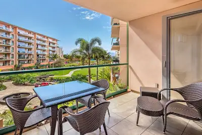 Image de Maui Resort Rentals: Honua Kai - 4 Total Bedrooms w/ Beautiful Ocean & Lush West Maui Mountain Views!