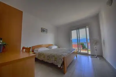 Image de Appartement de deux chambres avec la terrasse et la vue sur le mer Viganj, Peljesac (A-24189-a)