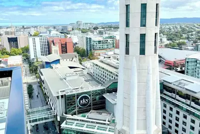 Image de Stunning Seaview+Skytower view 2 Bedroom Apartment