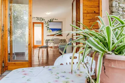 Image de Bright Apt near La Pelosa beach, WiFi & parking!