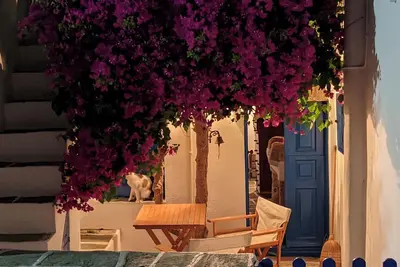 Image de Old Cycladic House in the heart of the Chora.