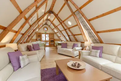 Image de Belle maison de vacances privée avec Wifi, Tv, patio, animaux admis, vue panoramique, parking