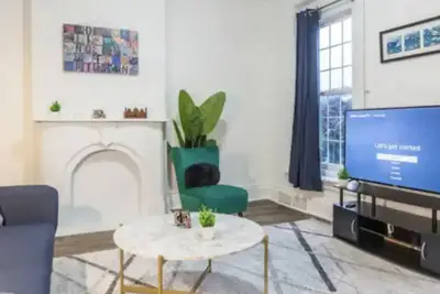 Image de This house is a 2 bedroom(s), 1 bathrooms, located in Buffalo, Ny.