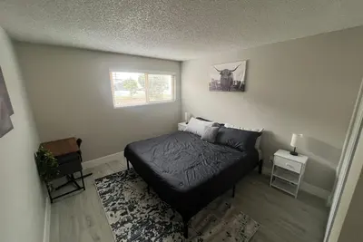 Image de Welcome to your stylish retreat in the heart of Tempe, located at the vibrant Halston community!