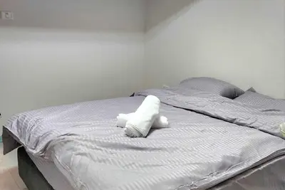 Image de city center/unique two-story apt at Mamilla/ Jerusalem