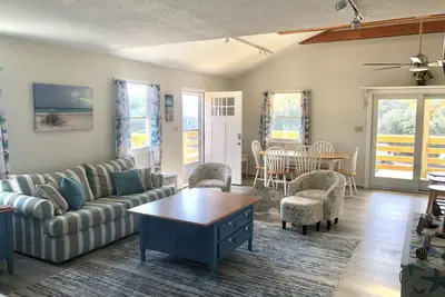 Image de Quaint 4-bedroom cottage in Nags Head located just minutes from white silky sand