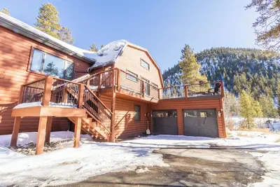 Chic Ski Cabin, 1Mi to Gondola