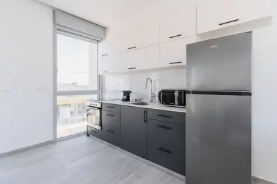 Image de Blueground | Florentine, Penthouse, 3 Balconies (Tlv-21)