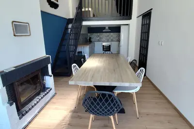 Image de Maison T4 moderne avec terrasse à 5 mins à pieds des commerces