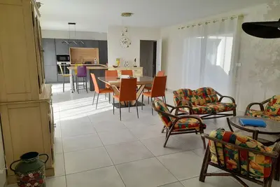 Image de Au Fil Des RÊVES, maison moderne idéale pour séjour en famille ou entre amis!