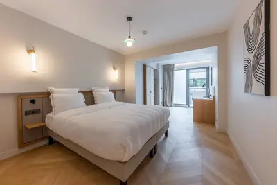 Image de Opera - Une Chambre avec Balcon