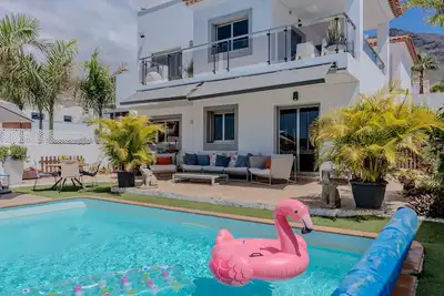 Image de Bungalow apartment with private pool & ocean views in El Madroñal - Costa Adeje