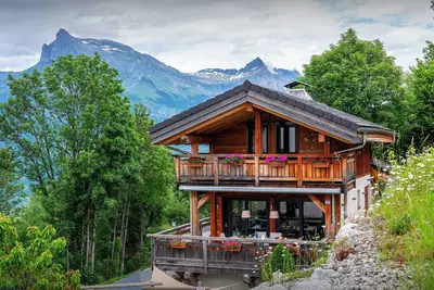 Image de Chalet Caprice - séjour toute saison à la montagne avec spa - Ovo Network