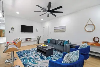 Image de Modern 3br Home - Near Downtown Nrg Medical Center