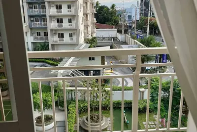 Image de 5 Star Luxury Condo - Large 2 Br - Central Manila - Pasay