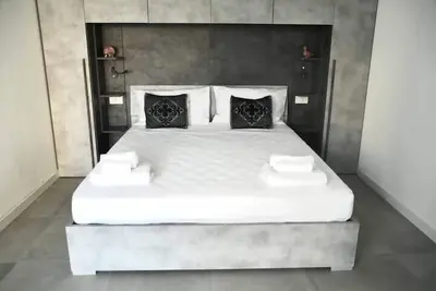 Image de Nibel Holiday Home, terrace and sea