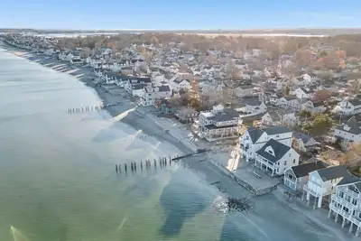 Image de Amazing 3br Wildermere Beach Retreat, with Jacuzzi