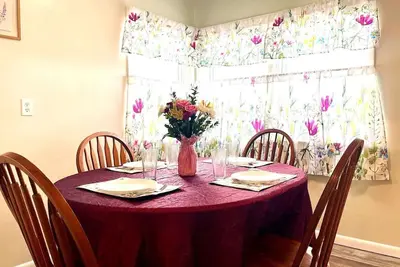Image de Emerald - Great Park, 3br, Yard, Pet-Friendly