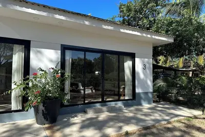 Image de Unique 8-bedroom Beach Farm with garden & macaw sanctuary in San Jose de Pinilla