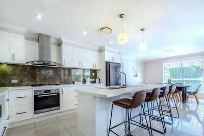 Image de Loch Lomond - Spacious Living, Close to Zoo & Golf