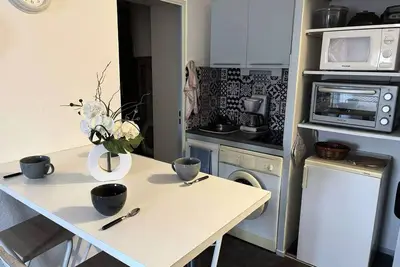 Image de Studio Cabine Loggia Fermer Et Parking St Pierre La Mer