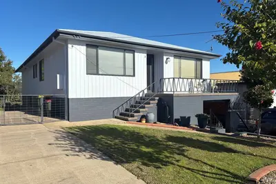 Image de Gravity Stayz - 5min ride to the Mogo Trails and beautiful beaches