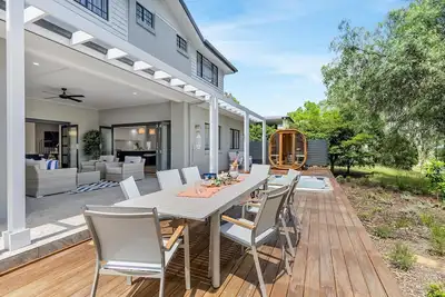 Image de The Mahogany - A perfectly luxurious retreat at The Vintage Resort