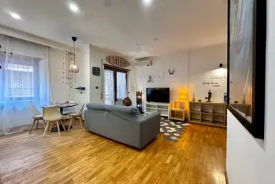 Image de Vacation House In Ostia Levante With 6 Beds - Adjacent Lido Nord Station