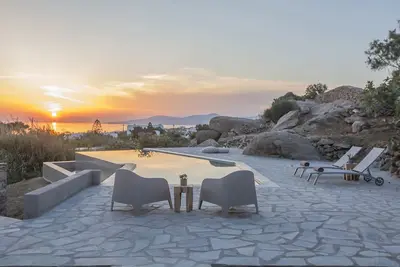 Image de Villa à Myconos avec 6 chambres à coucher, 12 couchages