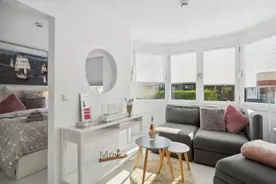 Image de Strandliebe Laboe vacation apartment - front row to the beach and sea