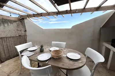 Image de Bel appartement T3 climatisé avec terrasse et wifi à Sète