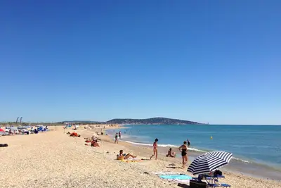 Image de Appartement 2p cabine, face plage, clim, parking privatif