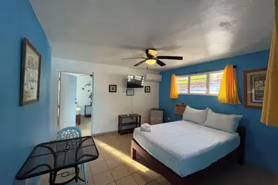 Image de Bananas Vieques Guesthouse Room 8/Vibrant Area/Private/Steps to the beach