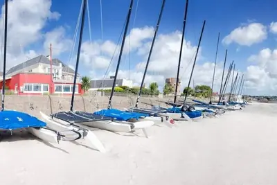 Image de Maison-Salle de bain privée séparée-Panoramique-Vue plage