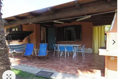 Image de Villa avec 500 m² de jardin, à moins de 140 mètres de la magnifique Costa Rei.