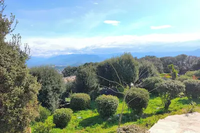 Image de Appartement 3 pièces avec jardin à Ajaccio