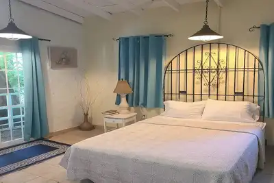 Image de Bananas Vieques Guesthouse Room 11/Vibrant Area/Private/Steps to the beach